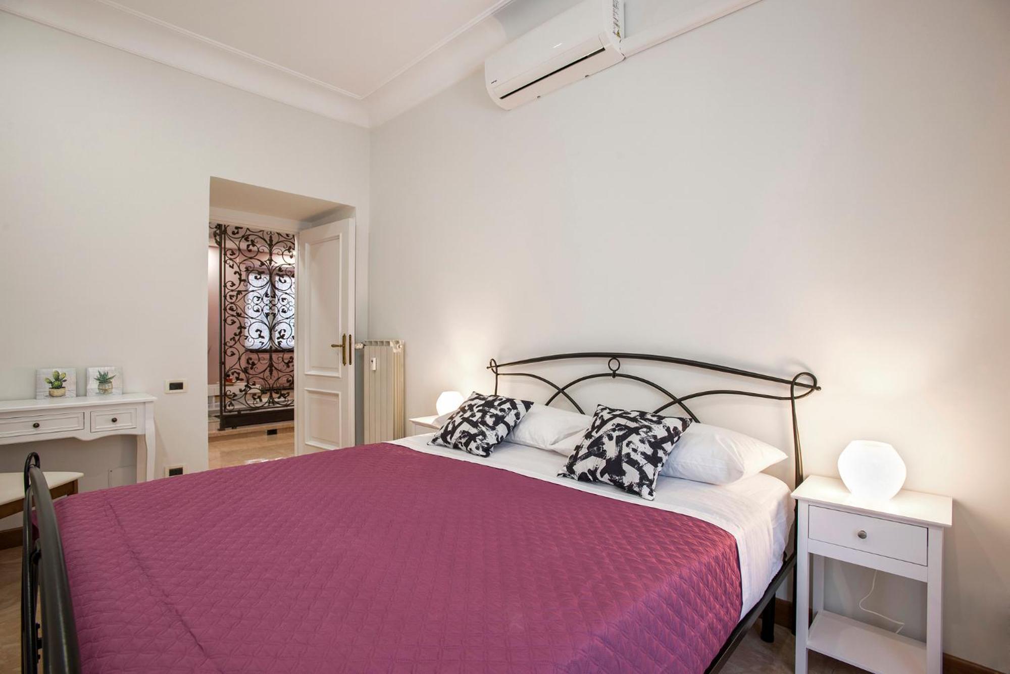 Appartement Appia Luxe - A Poche Fermate Del Centro *